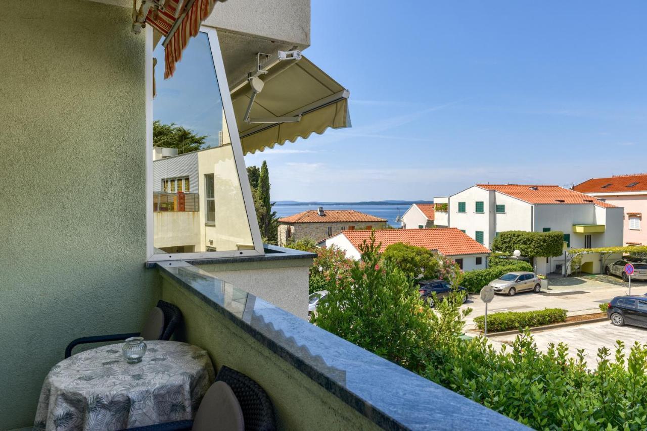 Olive Maris Apartment Petrcane Exterior foto